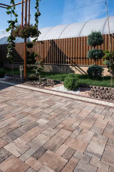 Теано цвет: Ферум / Торни цвет: Белый, Коричневый