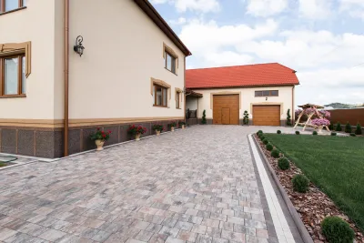 Романо колір: Ферум