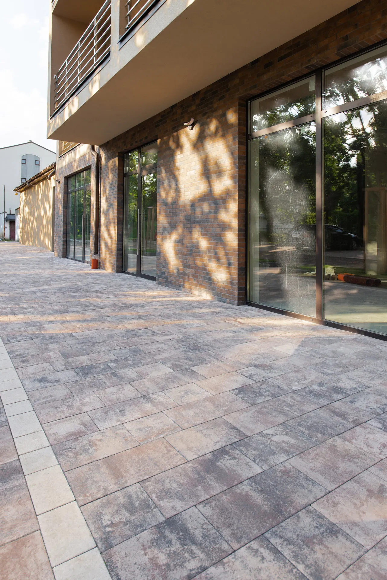 Новатор міні колір: Ферум / Бордюр дорожній (15 см) колір: Чорний / Романо колір: Білий - фото 13