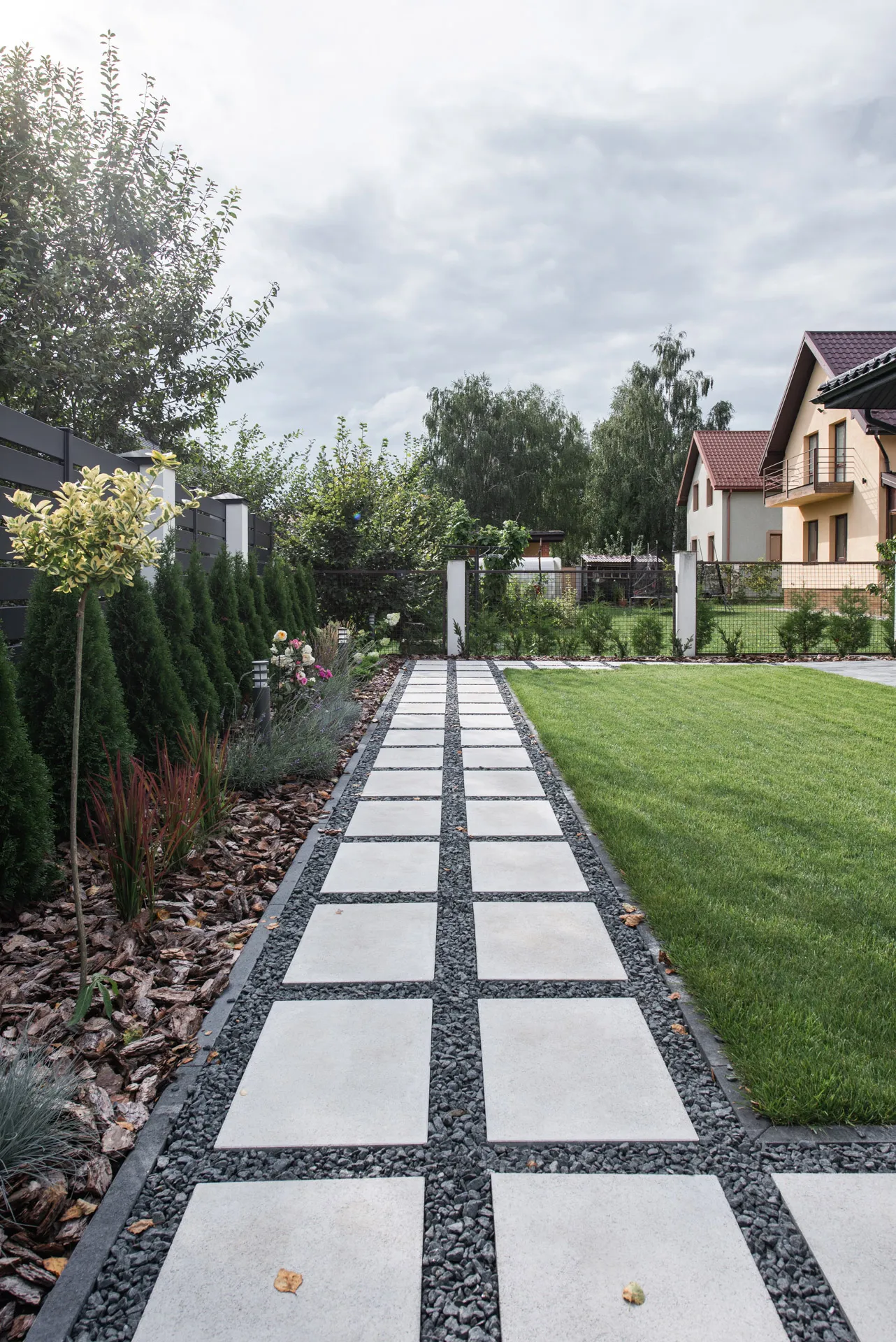 Вектор колір: Білий / Поребрик (6 см) колір: Чорний - фото 11