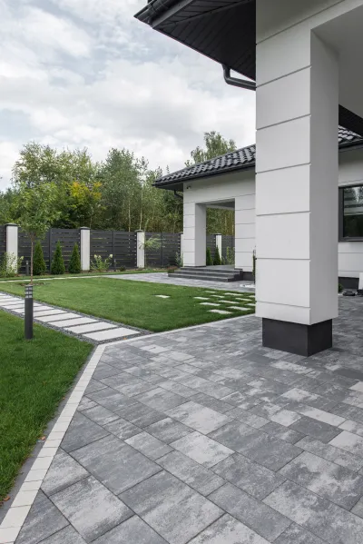 Модерн колір: Хром / Торні колір: Білий / Вектор колір: Білий