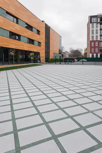 Вектор колір: Білий / Лунго колір: Зелений