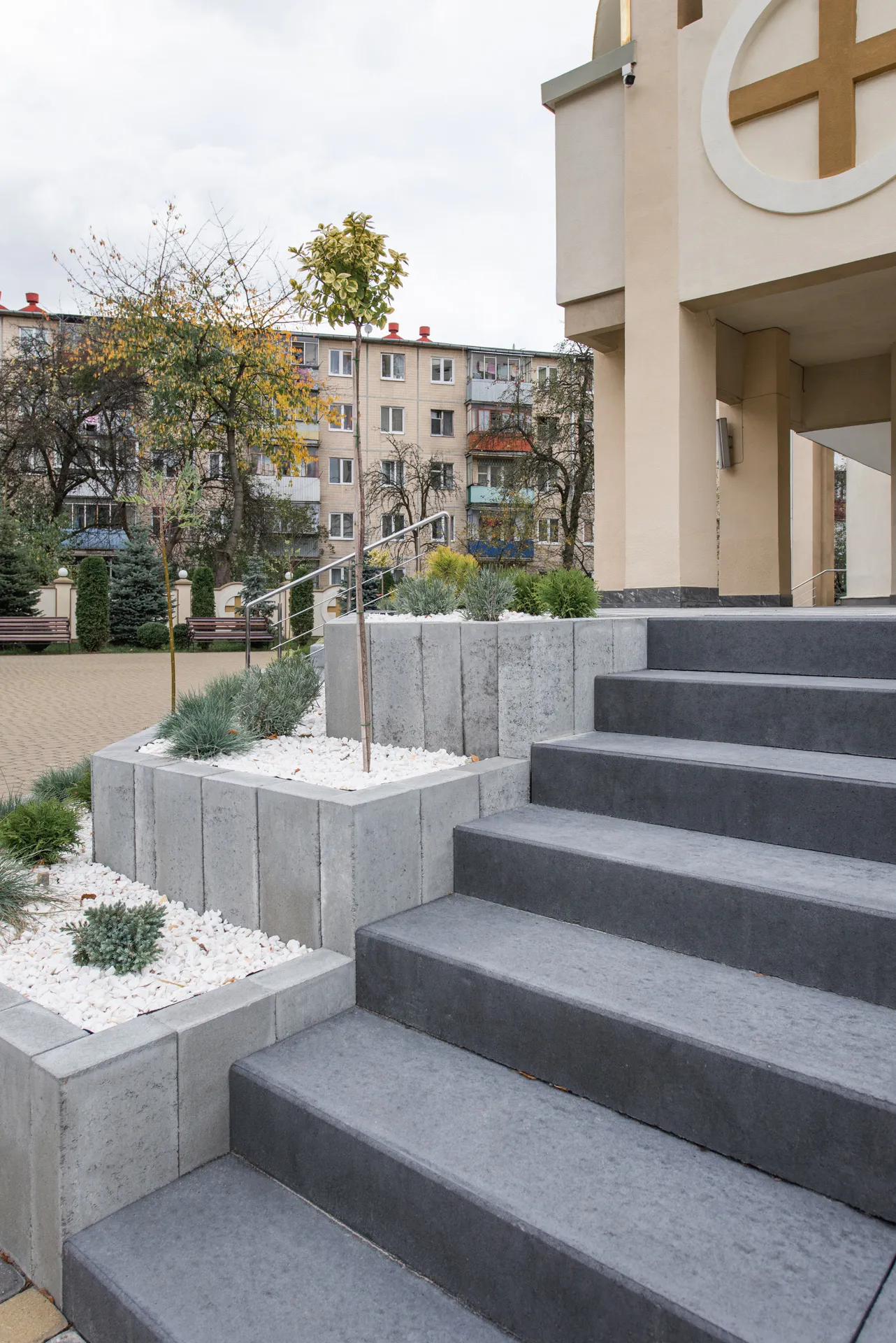 Ступенька цвет: Черный / Палисад Новатор цвет: Cерый - фото 5