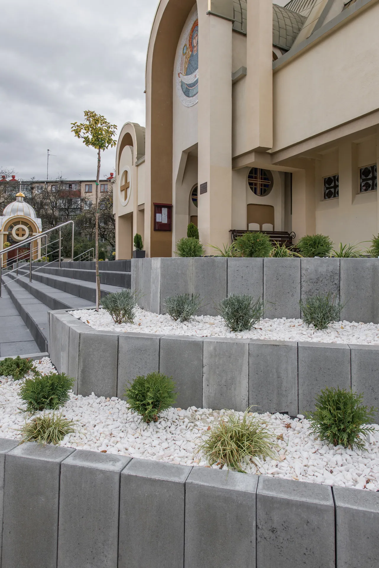 Ступенька цвет: Черный / Палисад Новатор цвет: Cерый - фото 7