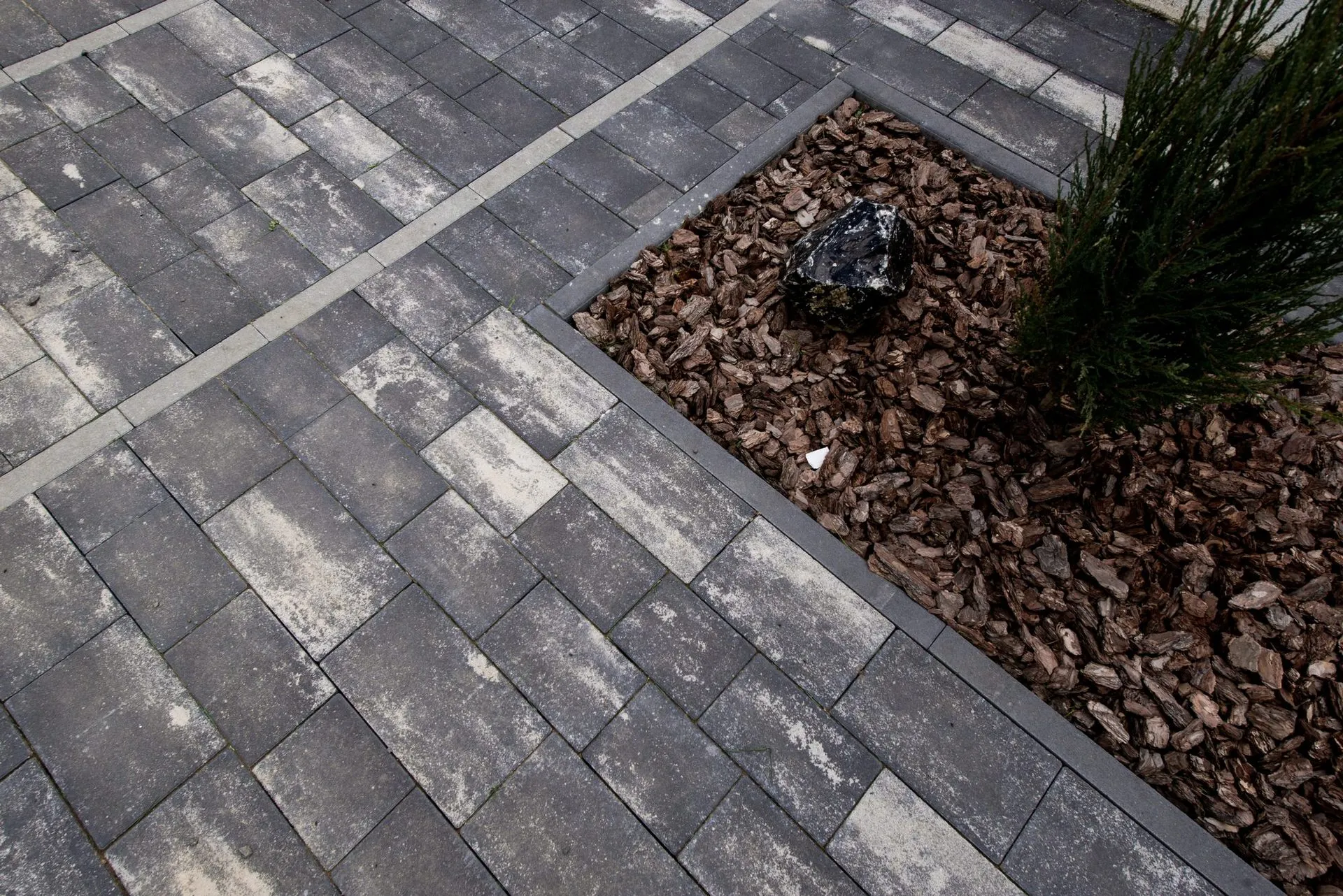 Лунго цвет: Cерый / Хосе цвет: Антрацит / Поребрик (6 см) цвет: Черный - фото 20