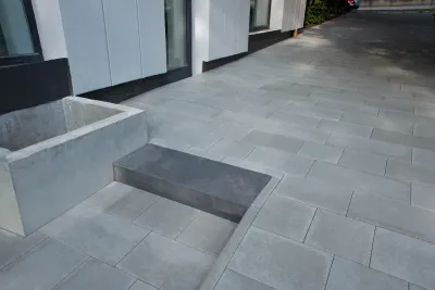 Новатор 6 цвет: Cерый / Ступенька цвет: Черный