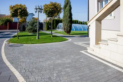 Бруківка Австрійська колір: Білий, Чорний