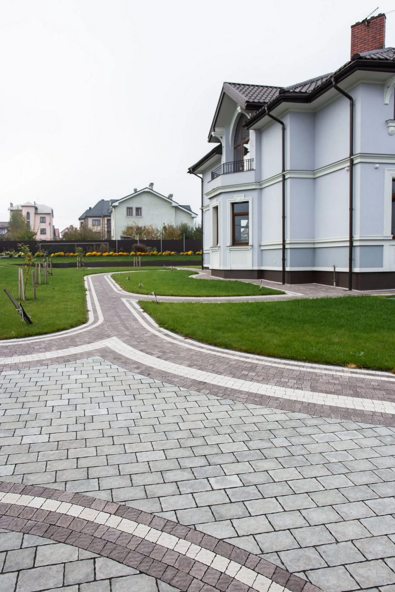 Бруківка Австрійська колір: Білий, Коричневий / Віденський Камінь колір: Сірий - фото 7