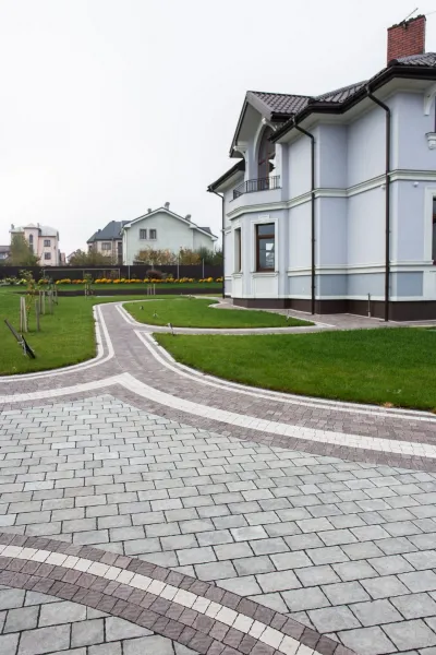 Бруківка Австрійська колір: Білий, Коричневий / Віденський Камінь колір: Сірий