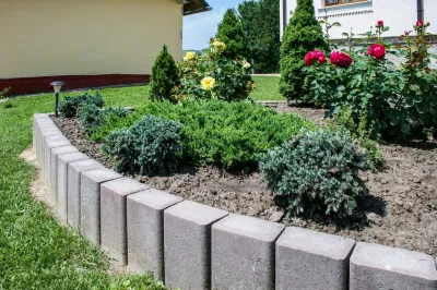 Палісад Львівський колір: Сірий