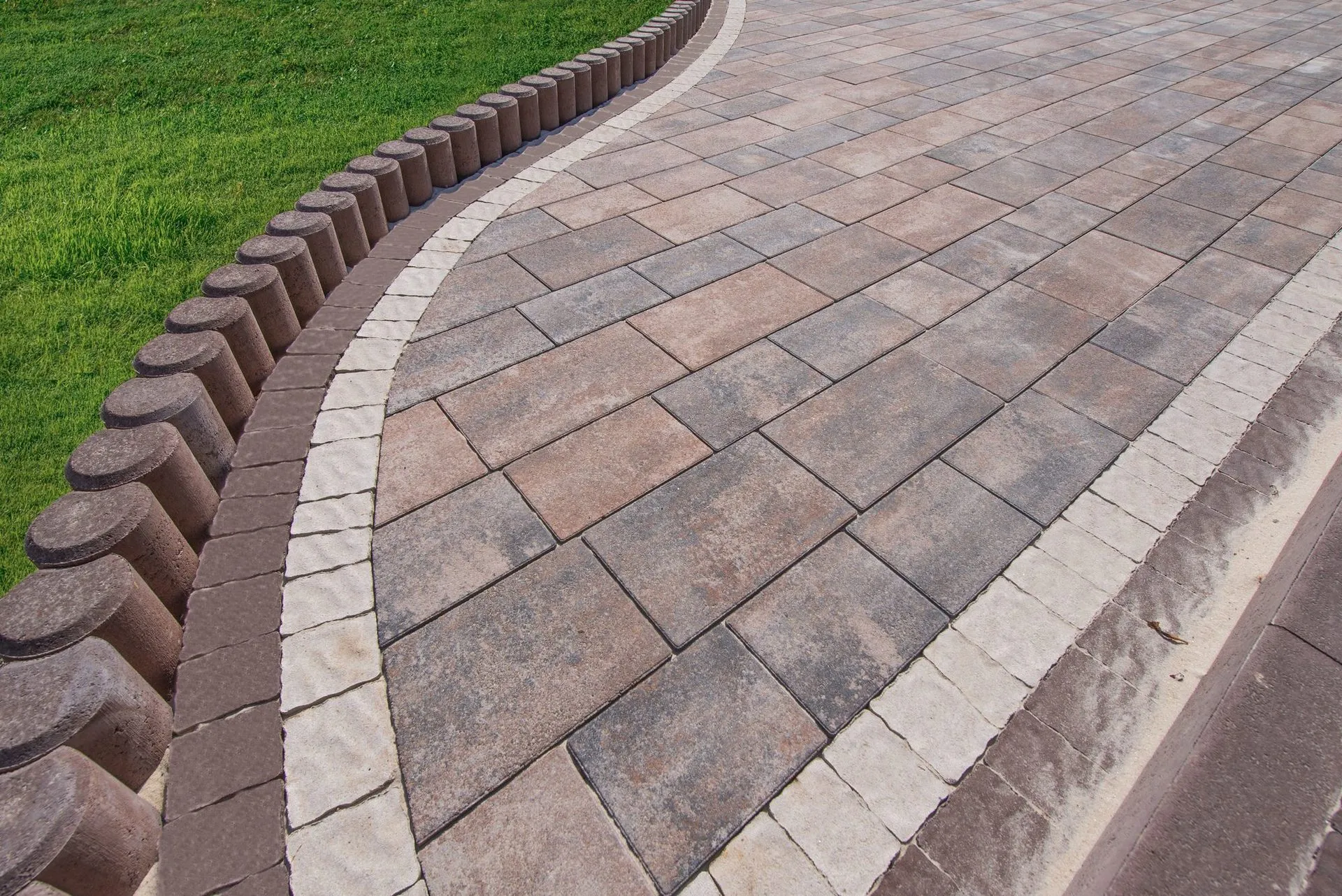 Брусчатка австрийская цвет: Белый, Коричневый / Палисад полумесяц цвет: Коричневый / Хосе цвет: Ферум - фото 6