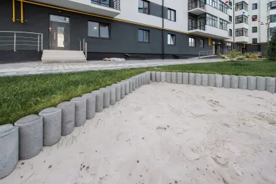 Палисад полумесяц цвет: Cерый