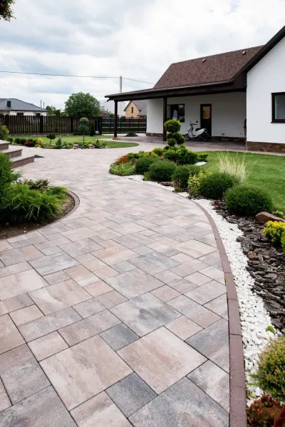 Поребрик (6 см) цвет: Коричневый / Рокко цвет: Ферум