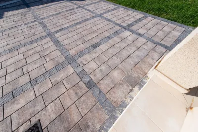 Бруківка Австрійська колір: Чорний / Романо колір: Сепія