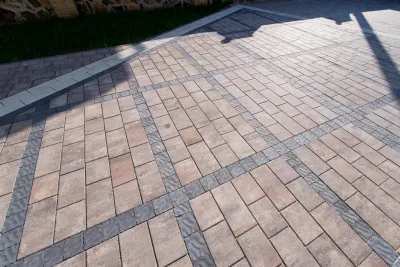 Брусчатка австрийская цвет: Черный / Романо цвет: Белый, Сепия