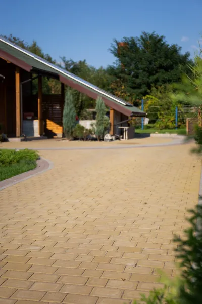 Старая дорога цвет: Желтый