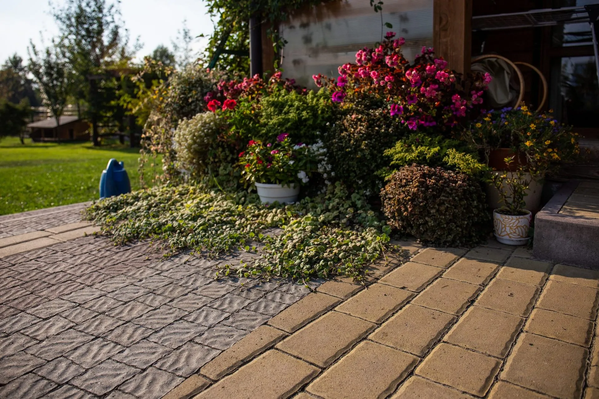 Бруківка Австрійська колір: Сірий, Коричневий / Стара Дорога колір: Жовтий - фото 3