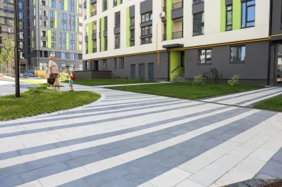 Футуро цвет: Черный, Белый