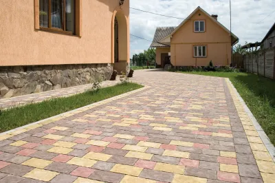 Віденський Камінь колір: Коричневий, Червоний, Гірчичний