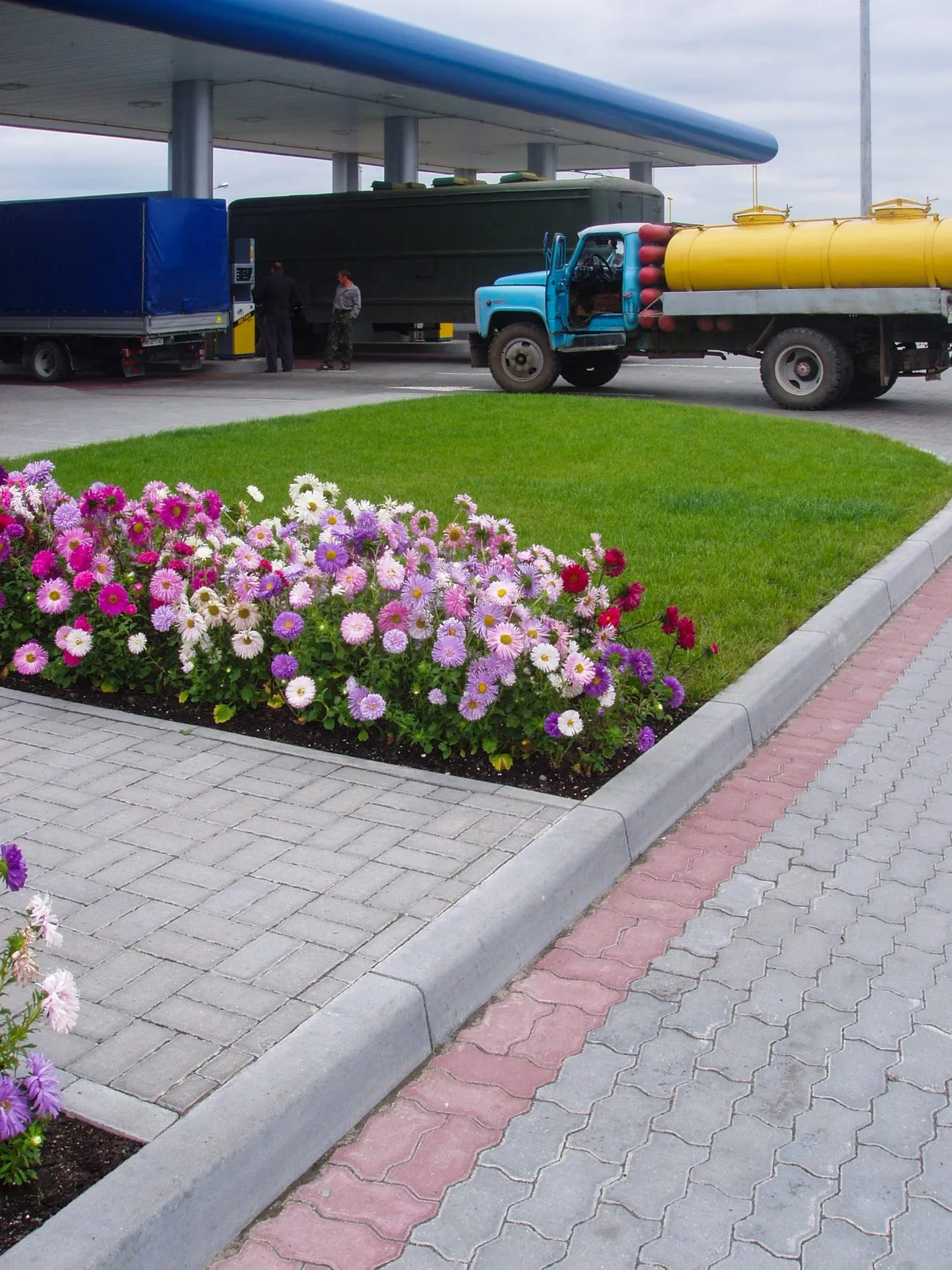 Бордюр дорожній (15 см) колір: Сірий / Бордюр дорожній (18 см) колір: Сірий - фото 4