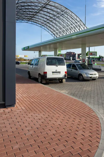 Кирпич цвет: Красный