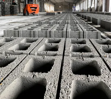 Блок бетонний стіновий